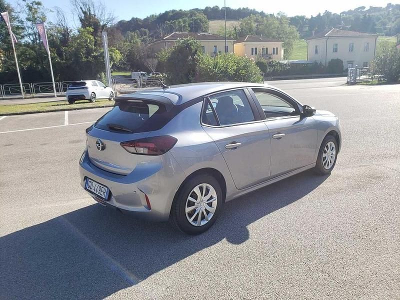 Usata Opel Corsa Elegance 75 CV (55 kW) 2021 Argento Utilitaria