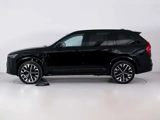 Usata Volvo XC90 Plus 455 CV (334 kW) 2025 Nero SUV