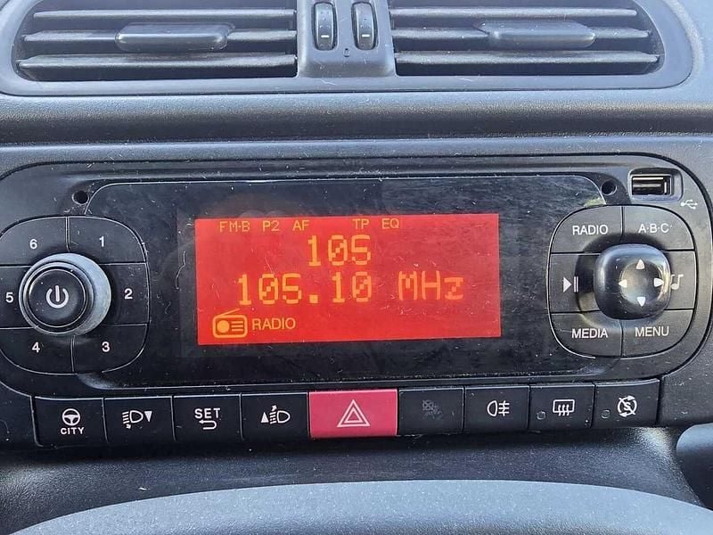 Usata Fiat Panda Pop 69 CV (50 kW) 2019 Grigio Utilitaria