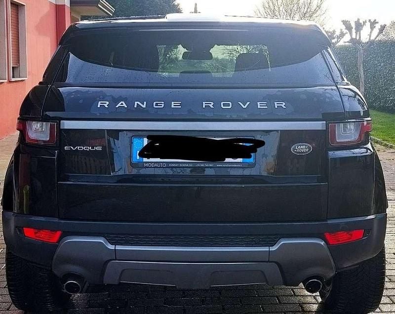 Usata Land Rover Range Rover evoque SE 150 CV (110 kW) 2015 Nero SUV