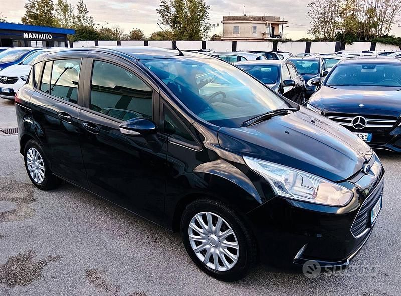 Usata Ford B-MAX 95 CV (69 kW) 2014 Nero Monovolume