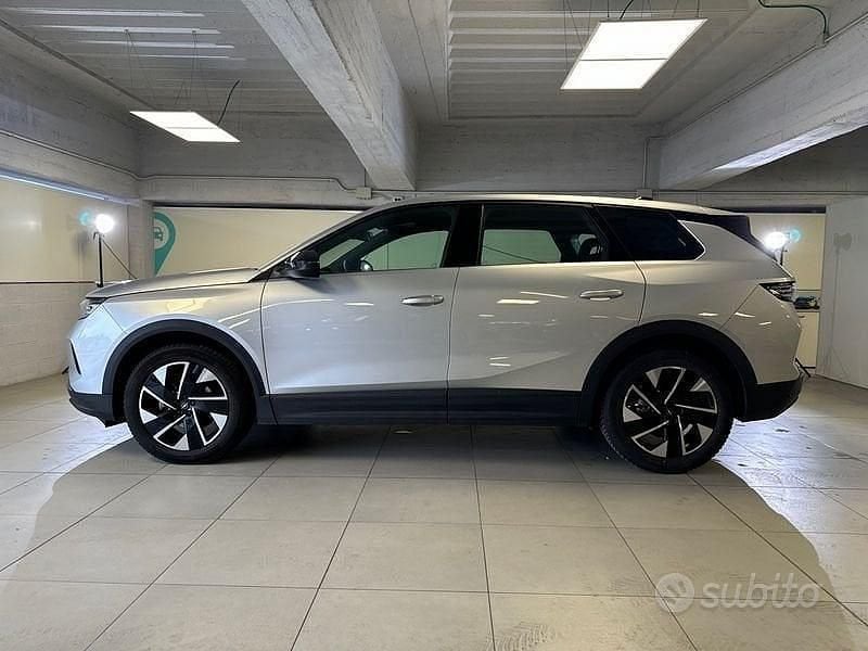 Usata Opel Grandland X Edition 136 CV (100 kW) 2025 Grigio SUV