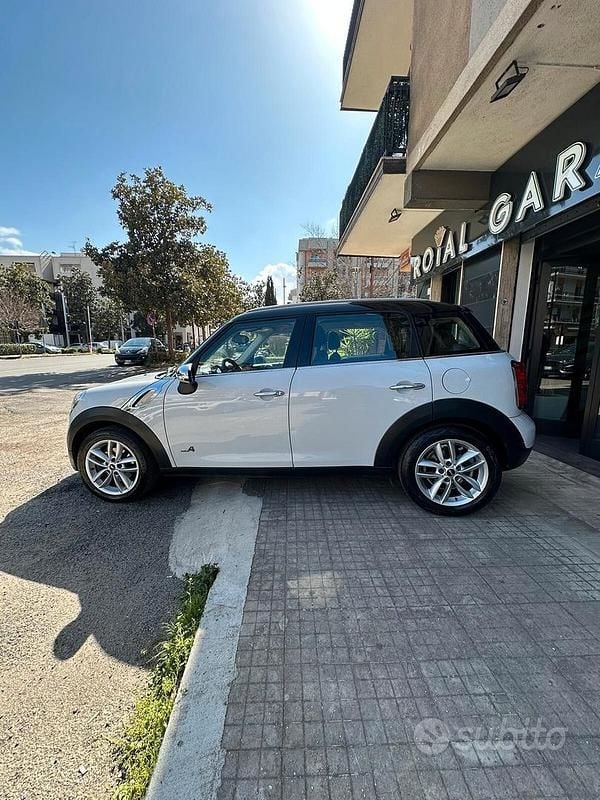 Usata Mini Cooper D Countryman 112 CV (82 kW) 2012 Bianco SUV