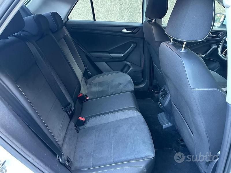 Usata VW T-Roc 150 CV (110 kW) 2022 Bianco SUV
