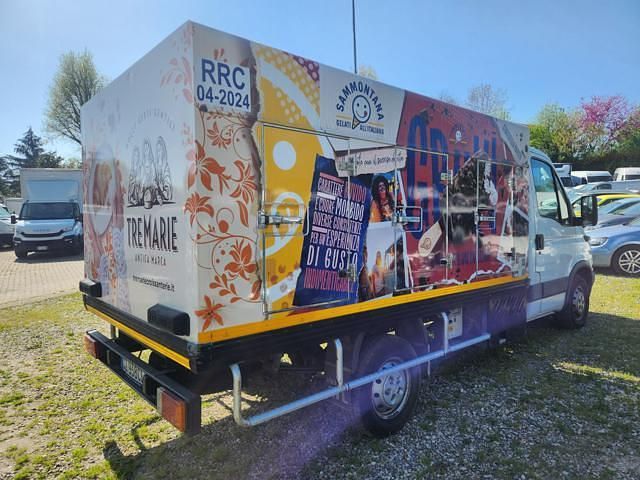 Usata Iveco Daily 95 CV (69 kW) 2006 Bianco Cabrio