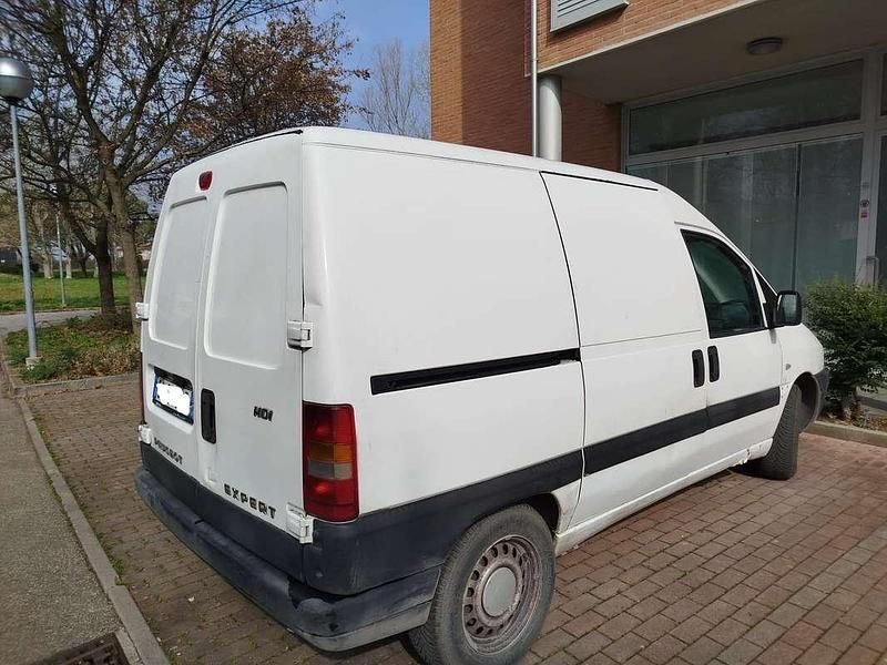 Usata Peugeot Expert 95 CV (69 kW) 2004 Bianco Furgone