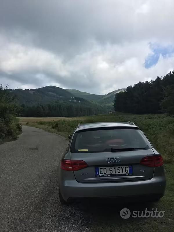 Usata Audi A4 143 CV (105 kW) 2010 Grigio Station wagon