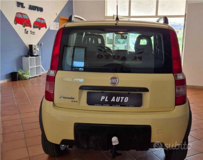 Usata Fiat Panda 70 CV (51 kW) 2011 Giallo Utilitaria