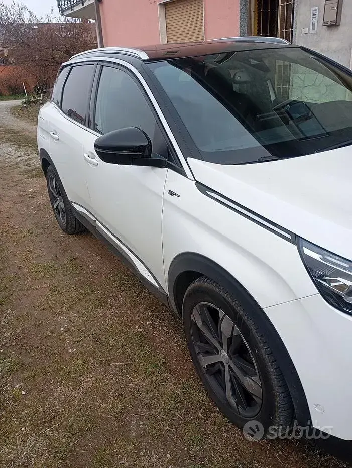 Usata Peugeot 3008 180 CV (132 kW) 2019 Bianco SUV
