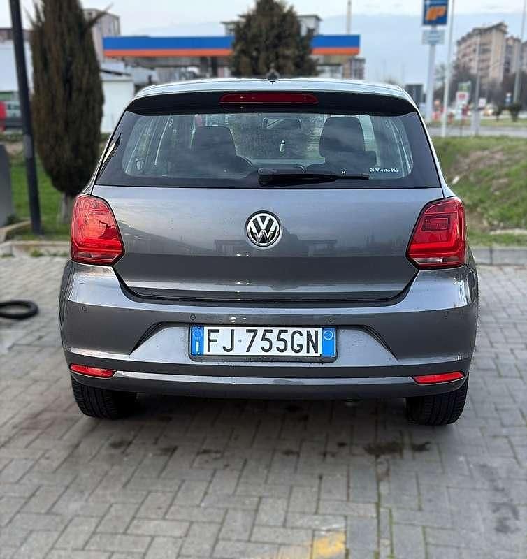 Usata VW Polo Comfortline 75 CV (55 kW) 2017 Grigio Berlina