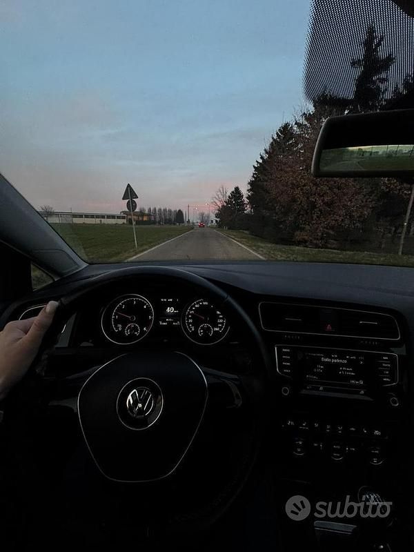 Usata VW Golf VII Edition 110 CV (80 kW) 2015 Bianco Berlina
