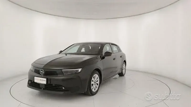 Usata Opel Astra Edition 110 CV (80 kW) 2023 Utilitaria