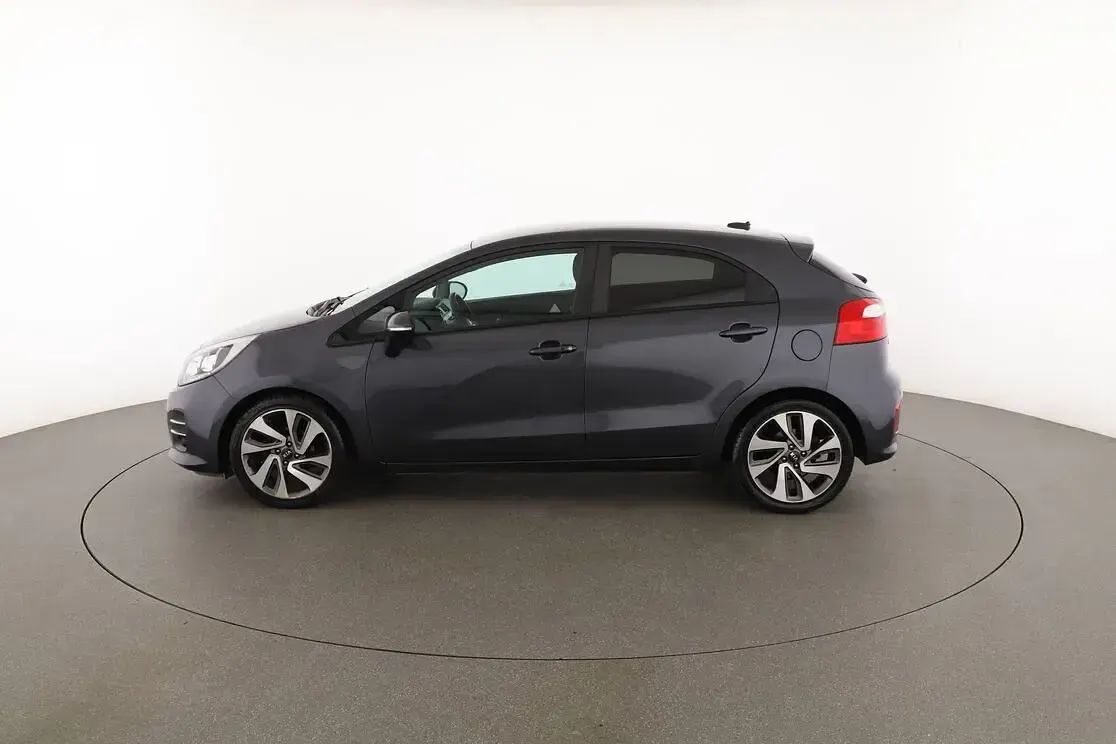Usata Kia Rio 85 CV (62 kW) 2016 Grigio Utilitaria