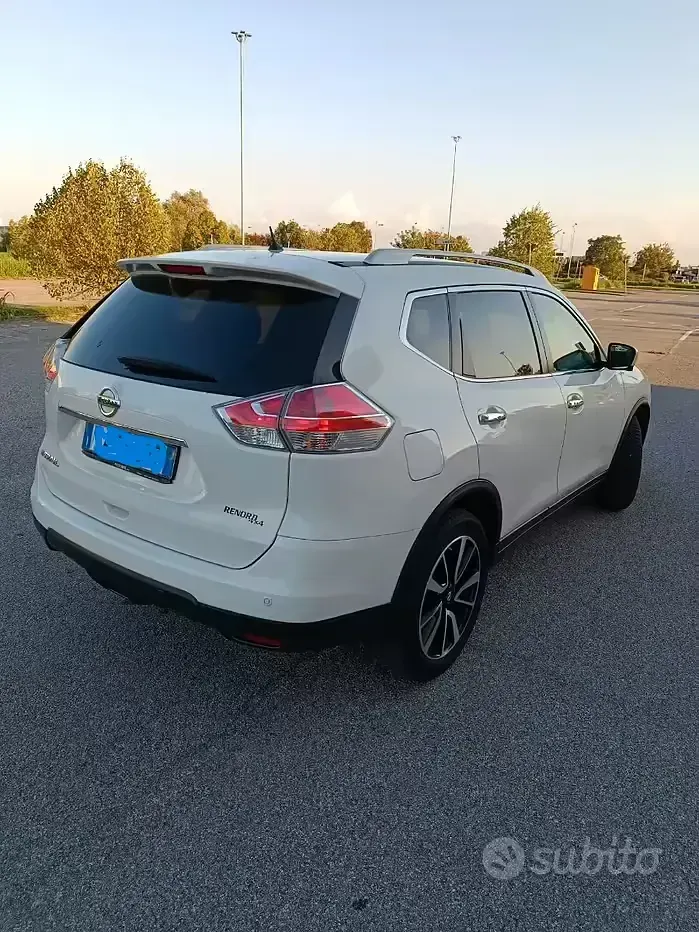 Usata Nissan X-Trail 131 CV (96 kW) 2014 Bianco SUV
