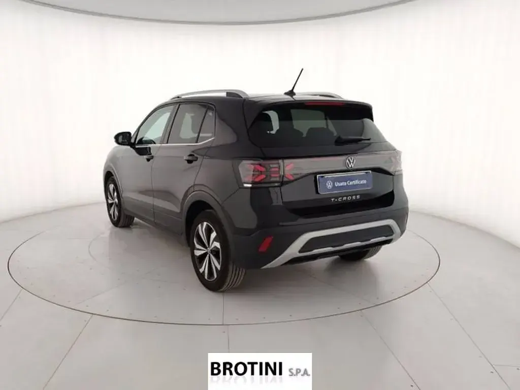 Usata VW T-Cross Style 116 CV (85 kW) 2024 Nero metallizzato SUV