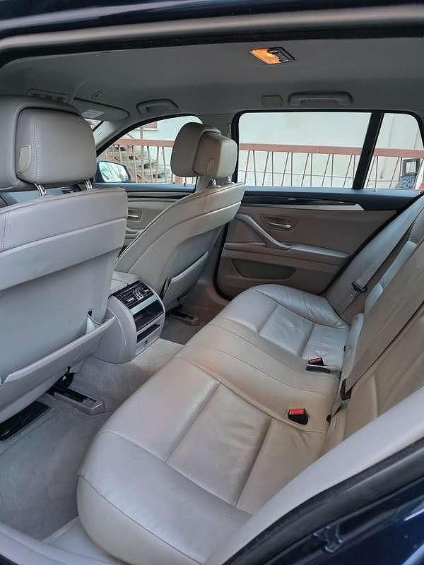 Usata BMW 520 184 CV (135 kW) 2013 Blu/azzurro Station wagon