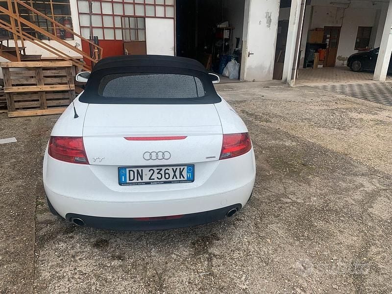 Second-hand Audi TT 250 CP (183 kW) 2008 Alb Coupe