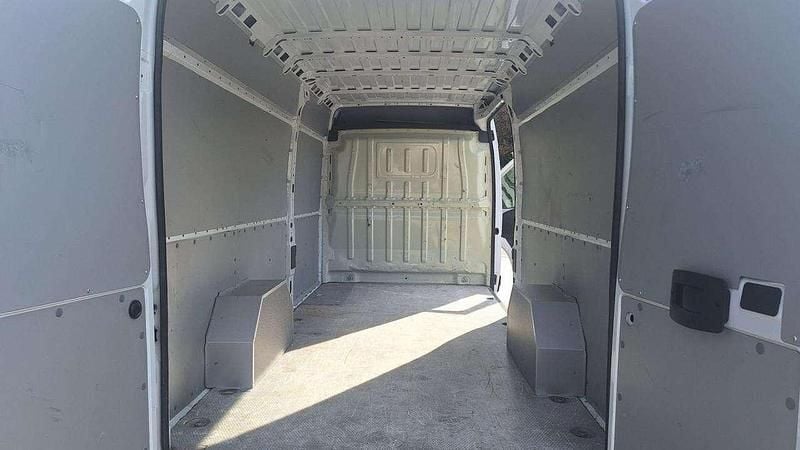 Usata Fiat Ducato 140 CV (102 kW) 2020 Antracite pastello Furgone