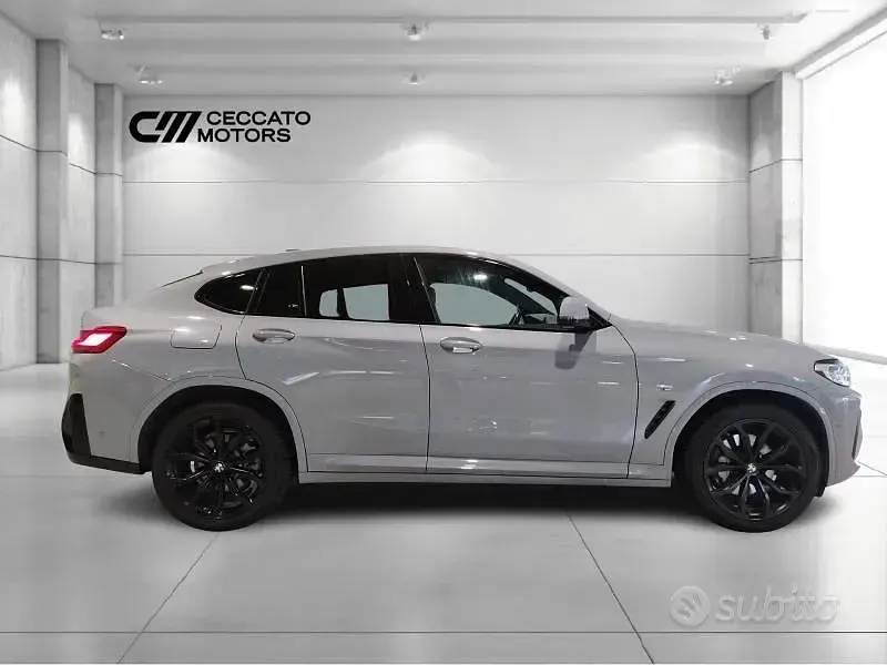 Usata BMW X4 M Sport 286 CV (210 kW) 2023 Grigio SUV
