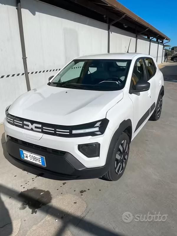 Usata Dacia Spring 47 kW (65 CV) 2025 Utilitaria