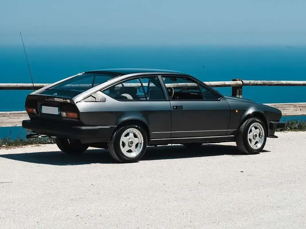 Usata Alfa Romeo GTV 158 CV (116 kW) 1981 Coupé