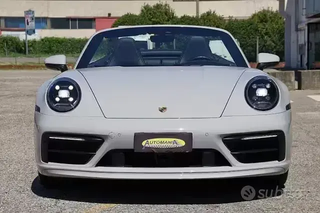 Usata Porsche 911 Carrera S Cabriolet 450 CV (330 kW) 2019 Grigio gesso Cabrio
