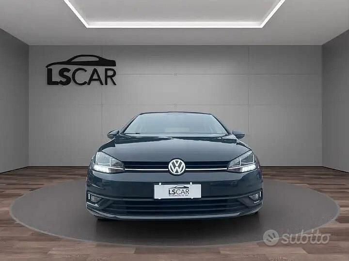 Usata VW Golf VII Executive 116 CV (85 kW) 2019 Grigio Berlina