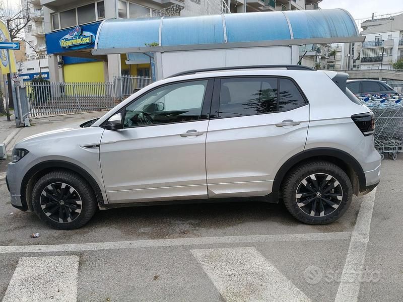 Usata VW T-Cross 115 CV (84 kW) 2022 Grigio SUV