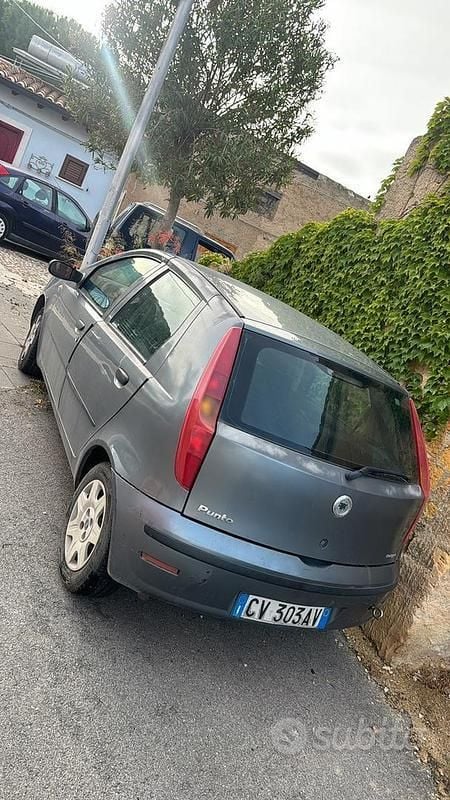Usata Fiat Punto 2005 Grigio Utilitaria