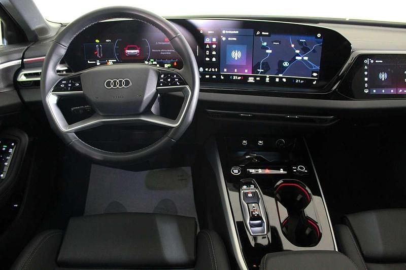 Begagnad Audi A5 S-Line 204 HK (150 kW) 2024 Vit Kombi