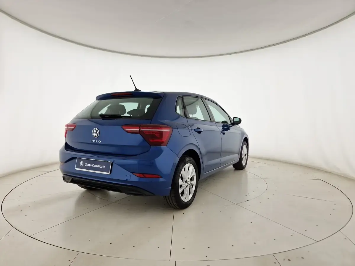 Usata VW Polo Style 95 CV (69 kW) 2025 Reef blue metallizzato Utilitaria