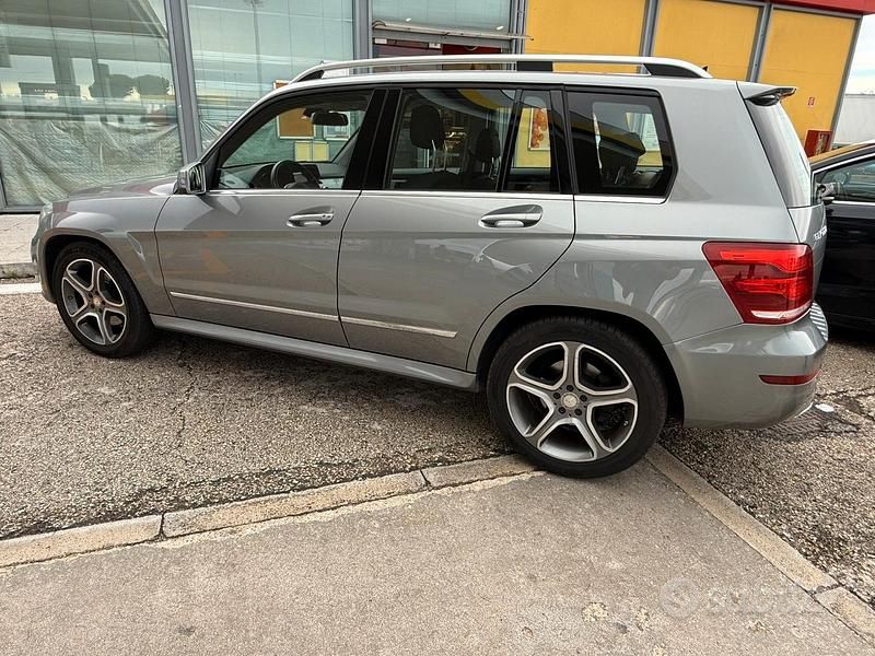 Usata Mercedes GLK220 170 CV (125 kW) 2015 Grigio SUV
