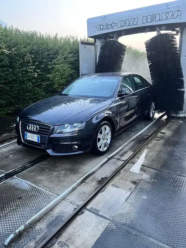 Usata Audi A4 Ambiente 160 CV (117 kW) 2009 Grigio Berlina