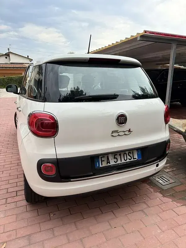 Usata Fiat 500L Lounge 120 CV (88 kW) 2015 Bianco Monovolume
