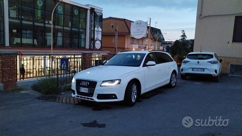Usata Audi A4 143 CV (105 kW) 2010 Bianco Station wagon