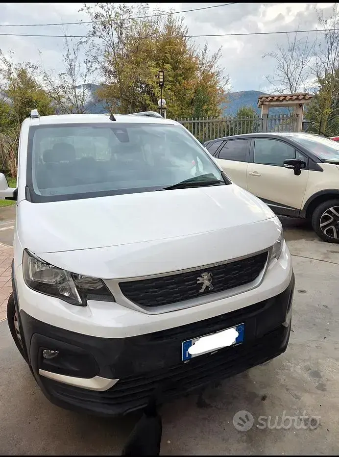 Usata Peugeot Rifter 102 CV (75 kW) 2018 Bianco Monovolume