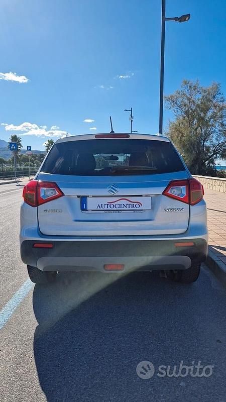 Usata Suzuki Vitara Cool 119 CV (87 kW) 2015 Grigio Station wagon
