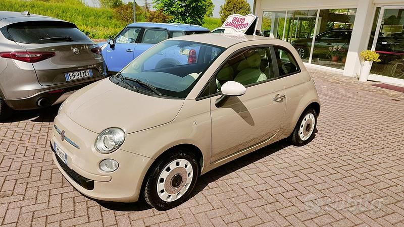 Usata Fiat 500 69 CV (50 kW) 2012 Beige Berlina