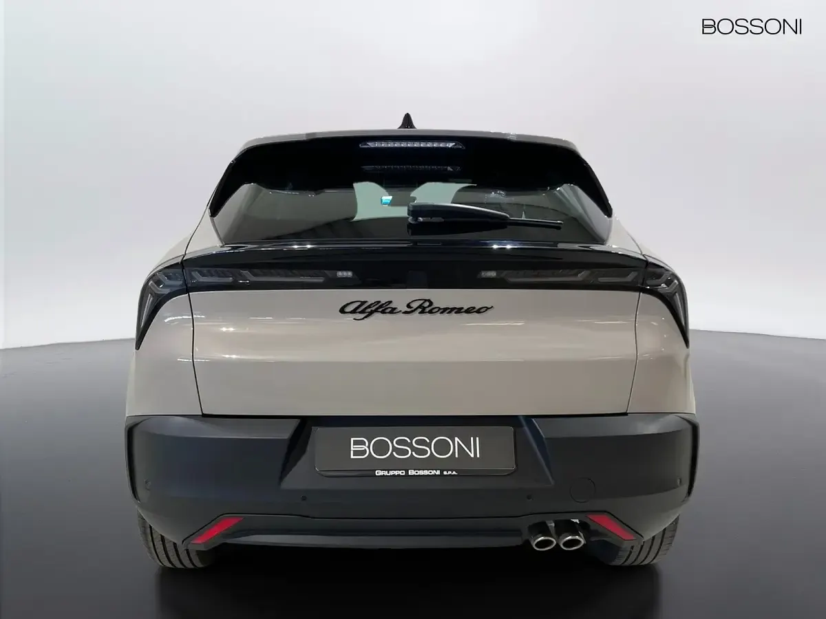 Usata Alfa Romeo GT Junior 145 CV (106 kW) 2025 SUV