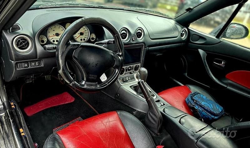 Usata Mazda MX5 110 CV (80 kW) 2004 Nero Cabrio