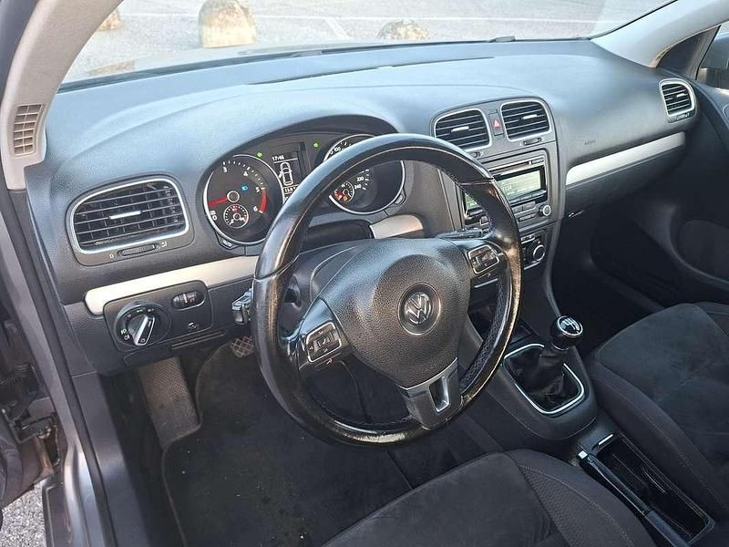 Usata VW Golf VII Highline 105 CV (77 kW) 2012 Berlina