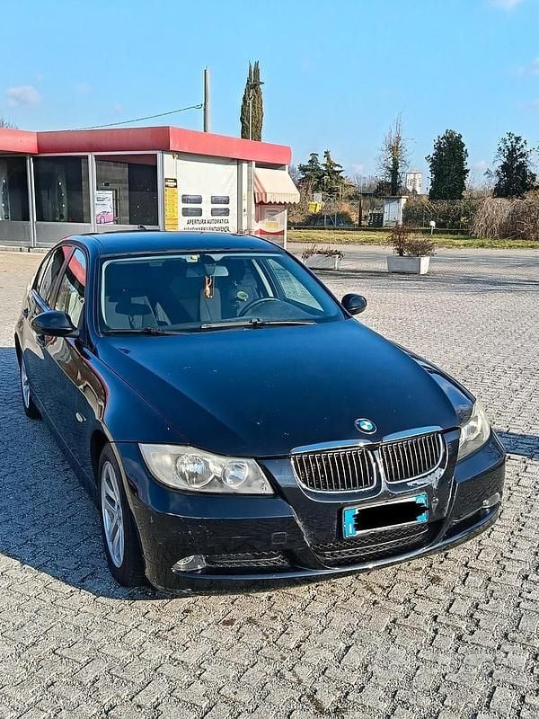 Usata BMW 320 Efficient Dynamics 163 CV (119 kW) 2007 Nero Berlina