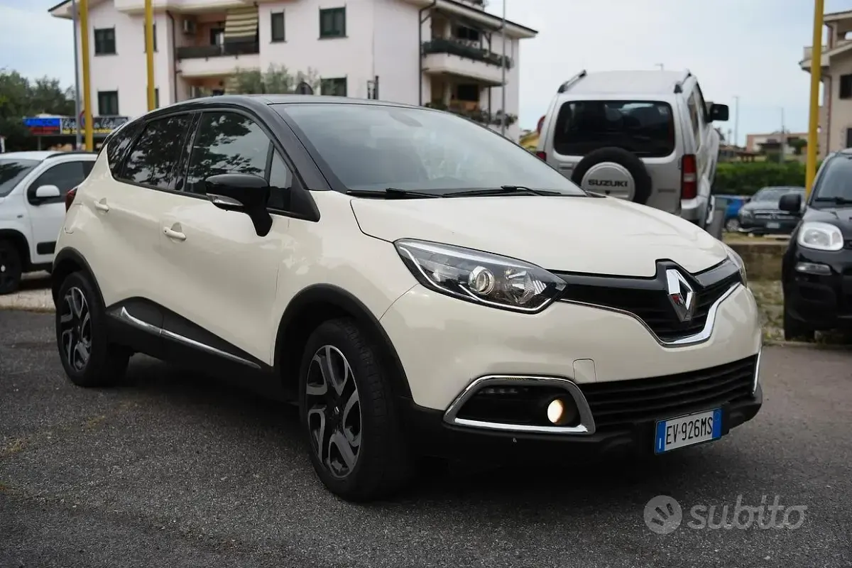 Usata Renault Captur 90 CV (66 kW) 2014 Bianco SUV