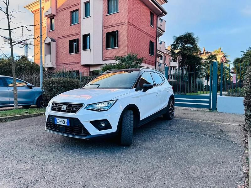 Usata Seat Arona FR 90 CV (66 kW) 2020 SUV