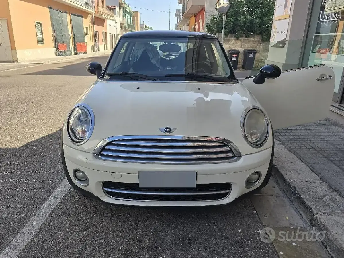 Usata Mini Cooper Coupé 109 CV (80 kW) 2010 Coupé