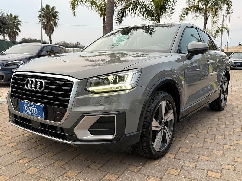 Usata Audi Q2 S-Line 116 CV (85 kW) 2020 Grigio SUV
