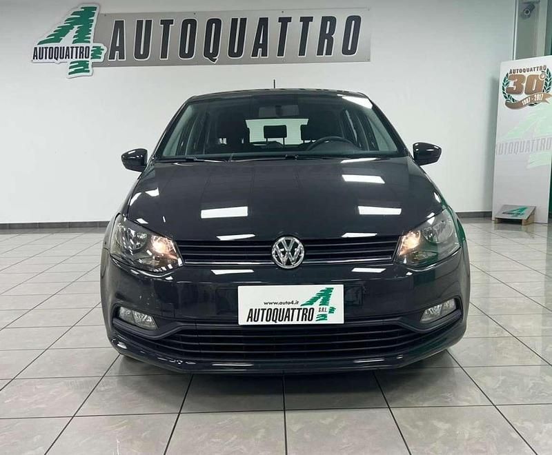 Usata VW Polo Trendline 75 CV (55 kW) 2017 Grigio Berlina
