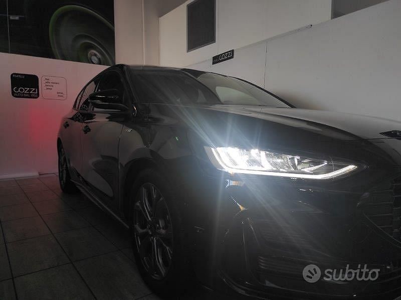 Usata Ford Focus ST-Line 116 CV (85 kW) 2025 Nero Berlina