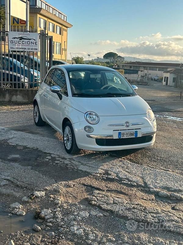 Usata Fiat 500 Lounge 69 CV (50 kW) 2009 Bianco Berlina