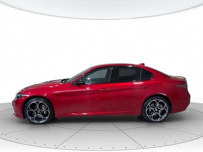 Usata Alfa Romeo Giulia Veloce 211 CV (155 kW) 2024 Rosso Berlina